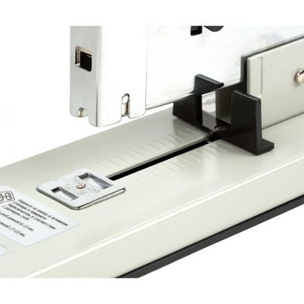 Степлер мощный Attache Economy до 210 листов черный Степлер мощный Attache Economy до 210 листов черный