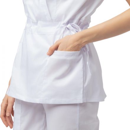 Костюм для медицинского персонала жен. М24 КБР белый 48 (158-164) Костюм для медицинского персонала жен. М24 КБР белый 48 (158-164)