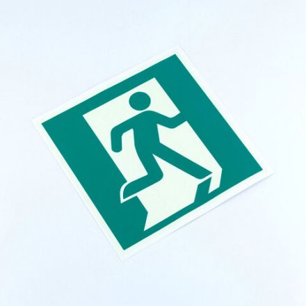 Знак эвакуационный "Выход здесь (право)", КОМПЛЕКТ 5 штук, 200х200 мм, фотолюминесцентная пленка, Е01-02 Знак эвакуационный "Выход здесь (право)", КОМПЛЕКТ 5 штук, 200х200 мм, фотолюминесцентная пленка, Е01-02