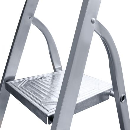 Стремянка ал. Новая Высота NV 1118, 1х5 ступ. 130 мм, органайзер 1118105 Стремянка ал. Новая Высота NV 1118, 1х5 ступ. 130 мм, органайзер 1118105