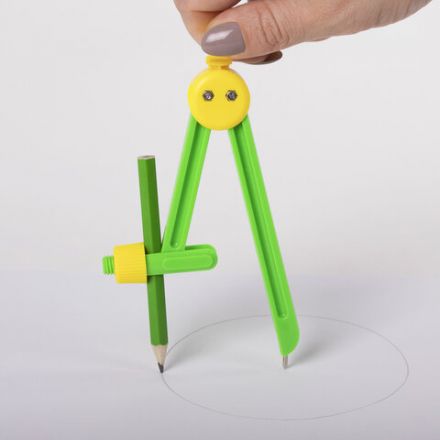 Циркуль ПИФАГОР пластиковый, с карандашом, 110 мм, в чехле, 210236 Циркуль ПИФАГОР пластиковый, с карандашом, 110 мм, в чехле, 210236