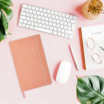 Блокнот А5 (130х210 мм), BRAUBERG ULTRA, под кожу, 80 г/м2, 96 л., клетка, светло-розовый, 113008 Блокнот А5 (130х210 мм), BRAUBERG ULTRA, под кожу, 80 г/м2, 96 л., клетка, светло-розовый, 113008