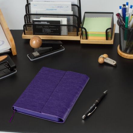 Ежедневник с магнитным клапаном недатированный, под кожу, А5, фиолетовый, BRAUBERG "Magnetic X", 113282 Ежедневник с магнитным клапаном недатированный, под кожу, А5, фиолетовый, BRAUBERG "Magnetic X", 113282