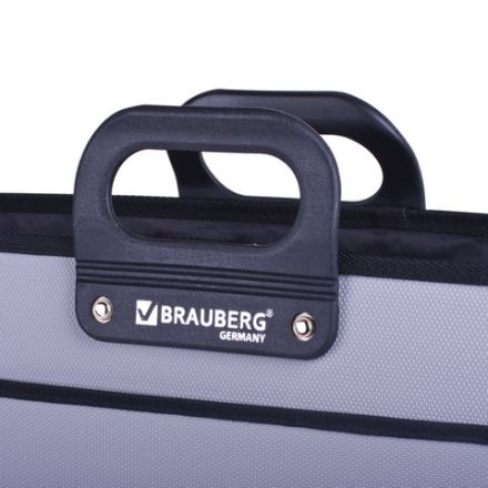 Папка-портфель пластиковая БОЛЬШОГО ФОРМАТА BRAUBERG "ПОРТФОЛИО", А3 (470х380х130 мм), 3 отделения, серая, 223080 Папка-портфель пластиковая БОЛЬШОГО ФОРМАТА BRAUBERG "ПОРТФОЛИО", А3 (470х380х130 мм), 3 отделения, серая, 223080