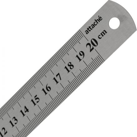 Линейка Attache 20 см металлическая двухсторонняя Линейка Attache 20 см металлическая двухсторонняя