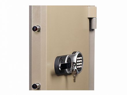 Сейф огнестойкий Valberg FRS-99 TEL с трейзером (электронный замок) Сейф огнестойкий Valberg FRS-99 TEL с трейзером (электронный замок)